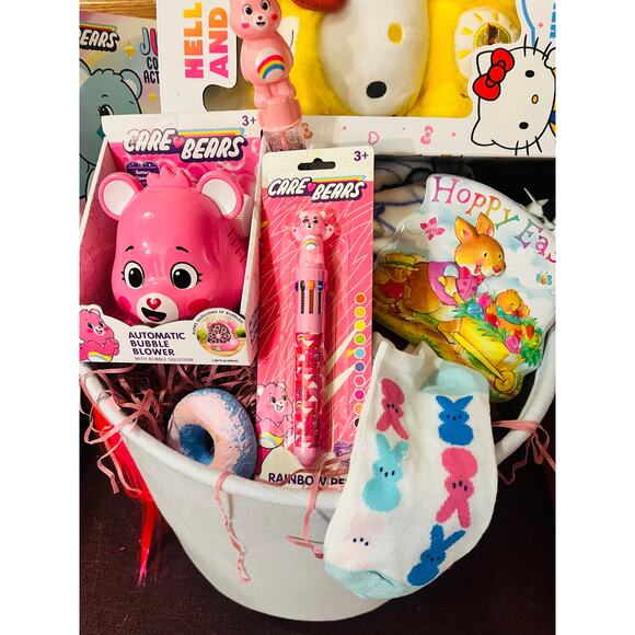 Carebear Easter bundle with 60 x 90 adorable soft throw Hello kitty My MElody - Picture 5 of 6